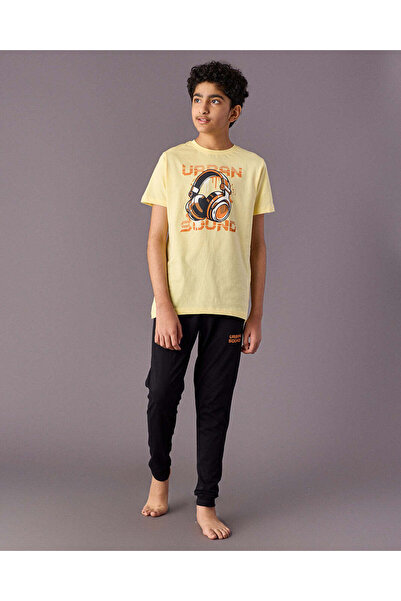REDTAG Senior Boys Yellow Urban Sound Night Suit