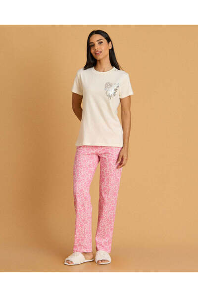 REDTAG طقم بيجاما نسائي مطبوع باللون الكريمي والوردي