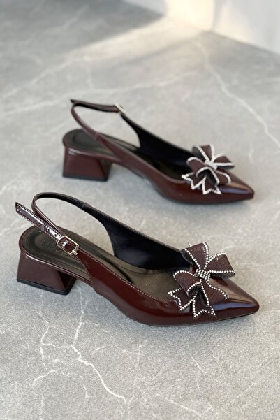 MODAADAM Women's Howen Short Heeled Shoes - Brown-Patent Leather