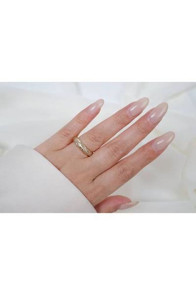 ATELİER TUĞBA خاتم YZK362 متوسط ​​الحجم مرصع بحجر الزركون الذهبي القابل للتشكيل