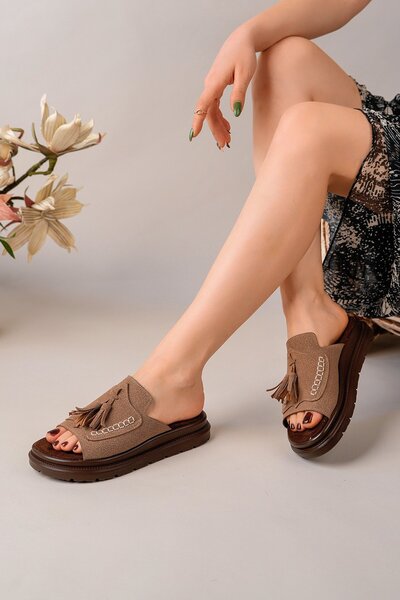 BAHRİNA Γυναικείες παντόφλες με φούντες από βιζόν και σουέντ