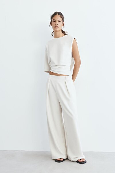 Pull & Bear Pili geniş paça pantolon