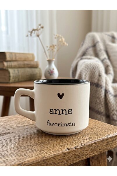 PALTO TASARIM Mom Is My Favorite White Venus Mug - Gift Mug Cup