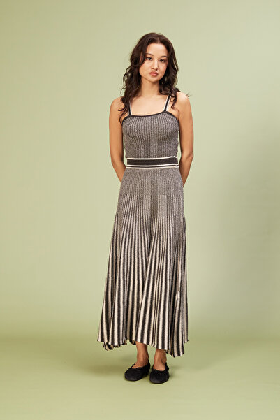 Nisan Striped Long Skirt Tricot Set