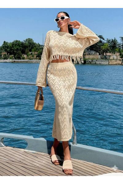 SHEZAN MODA Kadın Bej Püsküllü Crop Bluz Yüksel Bel Etek İkili Triko Takım BB...