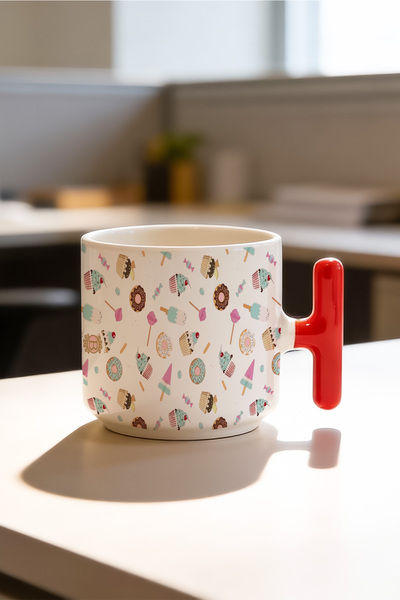 BB TRADE كوب سيراميك مطبوع بمقبض على شكل حرف T بتصميم الآيس كريم باللون الأحم...
