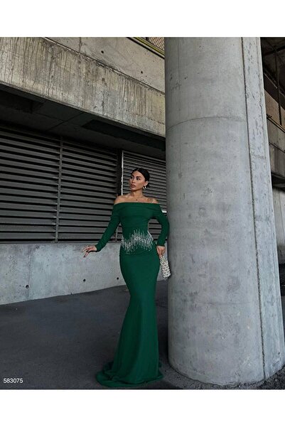 Modafeminen Crepe Stone-Embellished Long Trail Collar Emerald Dress 583075