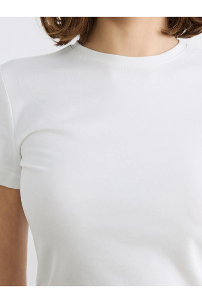 LC Waikiki Ecru Crew Neck Women's Crop Top