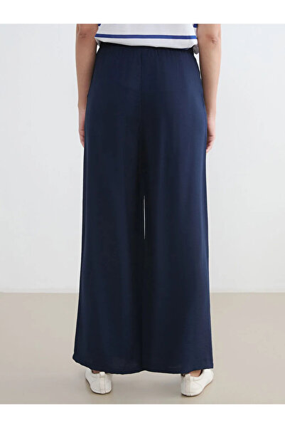 LC Waikiki Γυναικείο παντελόνι με ελαστική μέση σε μπλε ναυτικό χρώμα