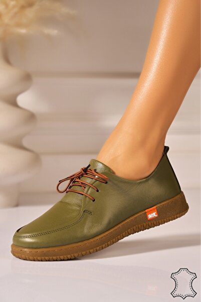 Joana Women's Green Leather Loafers Klaire