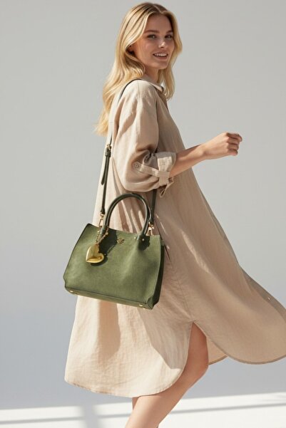 QUB CLUB Women's Modern and Spacious Genuine Leather Shoulder Bag