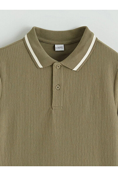 LC Waikiki Μπλουζάκι για αγόρια με γιακά πόλο σε χακί χρώμα