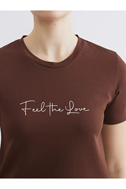 LC Waikiki Καφέ μπλουζάκι με λαιμόκοψη με τύπωμα για γυναίκες