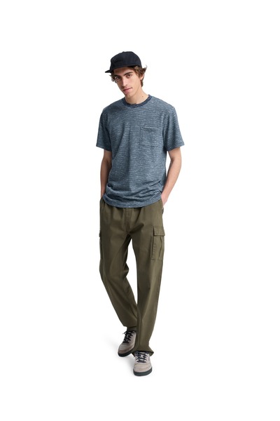 Quiksilver لوباز مخطط مقاس S