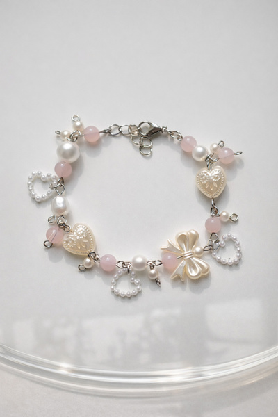 TREND COLLECTİON İncili Pembe Boncuklu Kalp & Fiyonk Charm Bileklik