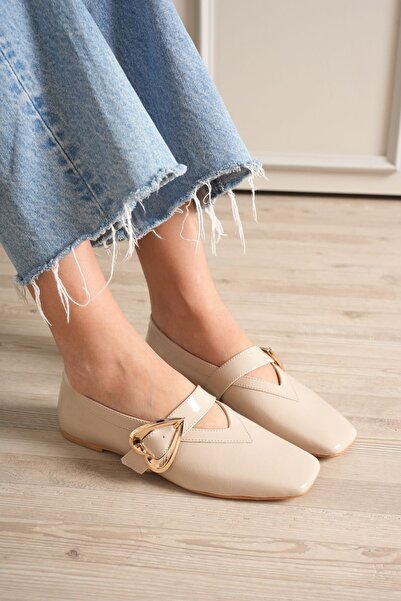 yezy shoes Rugan Kalp Buckle Detail Women Ballet Flats