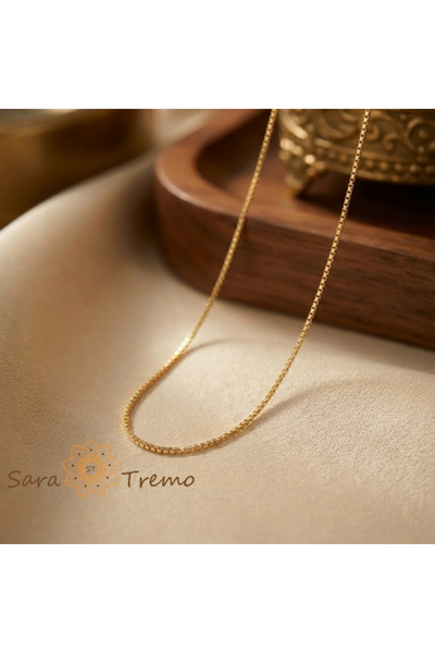 SaraTremo Fine Line Necklace 45 cm – Unisex 14K Gold Plated Box Chain