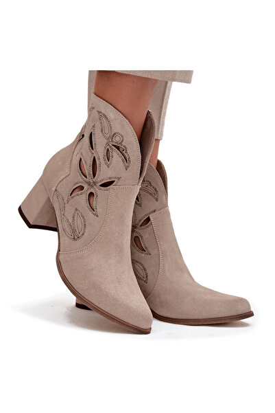 Zazoo Ghete de damă din piele piele întoarsă cu toc ajurat 3647 Cappuccino 43