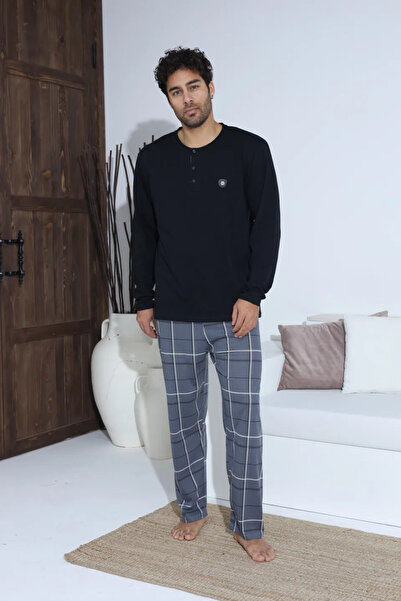 Serena Pijamale bărbați – bluză neagră cu nasturi și ecuson, pantaloni gri în...