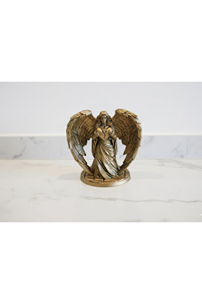 OEM Angel with heart – hand-painted decorative sculpture