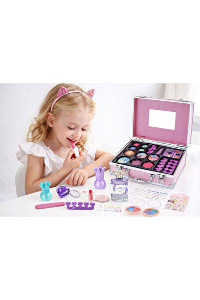 kuromi طقم مكياج حقيقي للأطفال 27 قطعة بتصميم كورومي - قابل للغسل وآمن مع حقي...