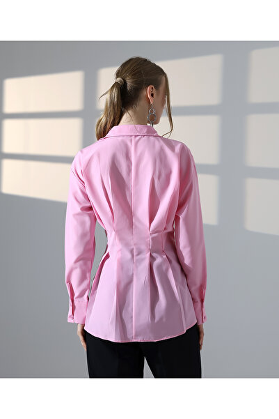 Azda Gömlek,önde kemer,arka pens detaylı,kısa gömlek