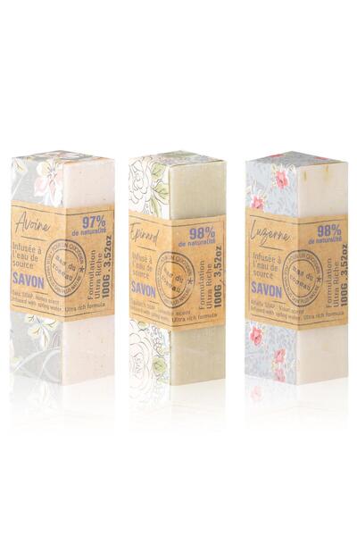 Mas du Roseau Oat, Buckwheat, and Spinach Soap