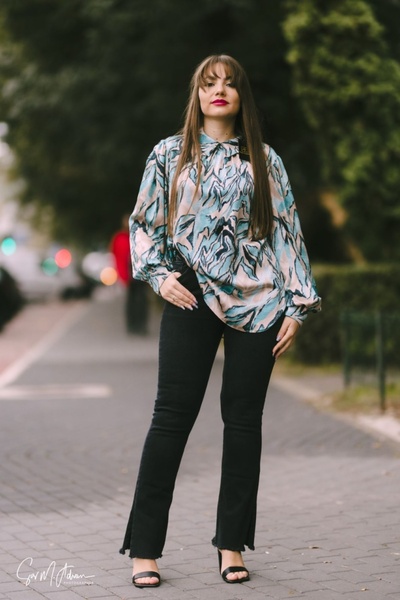 Angy Fashion Cămașă supradimensionat cu imprimeu abstract în nuanțe pastelate...