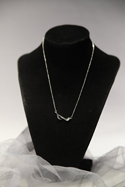 CHARM Crystal Curve Necklace – Modern Grace