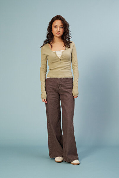 Nisan dantelă TOP DETALIAT CU MÂNECĂ LUNGĂ