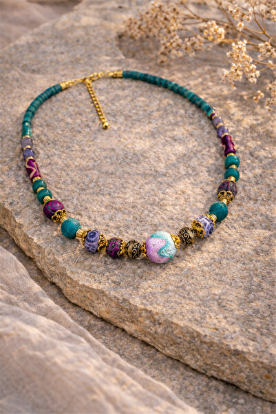 Brandsmiths قلادة عرقية - حجر طبيعي