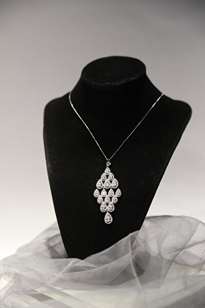 CHARM Κολιέ με κρυστάλλινη σταγόνα – Κομψή δήλωση