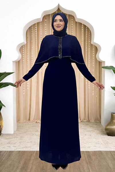 Amine Hüma Boncuk Detaylı Omuzu Pelerinli Sunay Abiye Lacivert