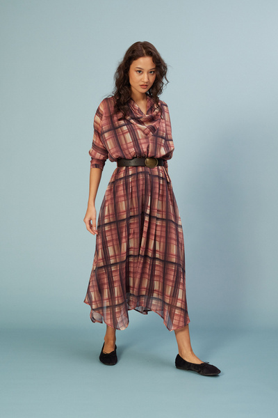 Nisan ΦΟΡΕΜΑ ΜΕ ΚΑΡΟΤΕΜΠΟΡΕΣ ΣΧΕΔΙΑΣΜΟΥ Ζώνη ΤΕΜΑΧΙΩΝ