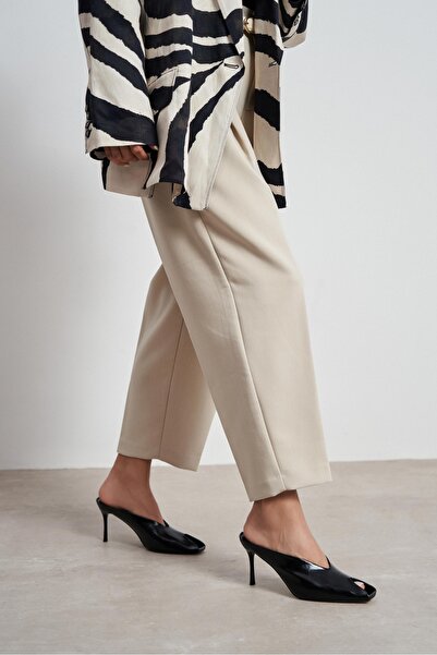 NİŞANTAŞI SHOES Lily Black Rustic Pattern 7-8 cm Heel Open Front Asymmetrical...