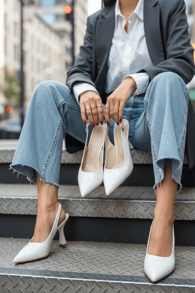 DİVOLYA Voli White Patent Leather Side Buckle (8 cm) Pointed Toe Heeled Shoes