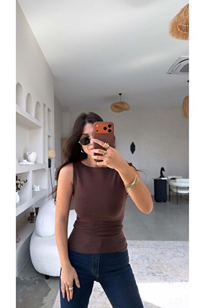 Buket Teke Brown Boat Neck Cotton Athlete