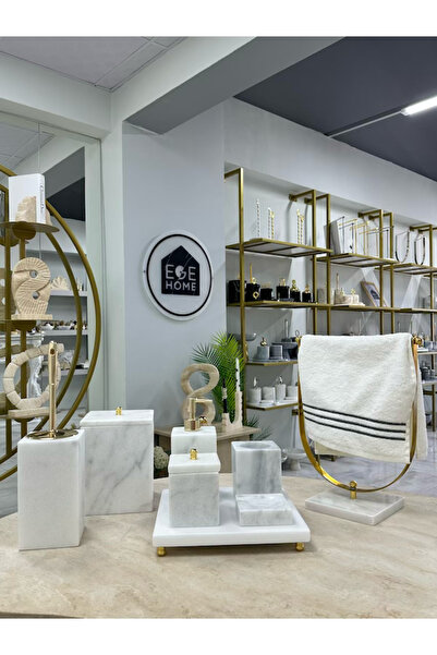 ege gross DEKORATİF DOĞAL BEYAZ MERMER KARE FORM 8 PARÇA GOLD TOP BANYO SETİ