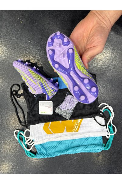 AİRBOOM Children's Football Shoes for Turf Fields with Adjustable Mechanism