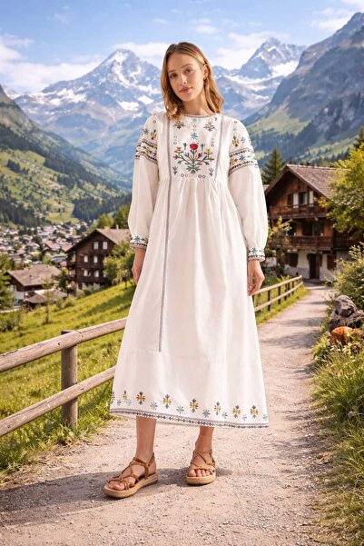 Burcia Women's Embroidered Linen Dress