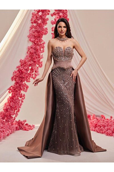 LADYGRACE KADIN ABİYE TAŞ BASKILI İŞLEME DETAYLI PELERİN ETEKLİ ELBİSE