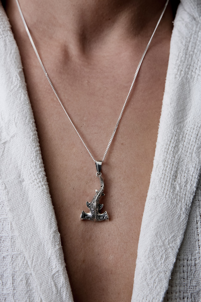Ebrar Silver Gümüş Çekiç Başlı Köpek Balığı Kolye 925 Ayar Gümüş Unisex Çekiç...