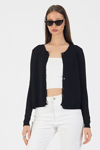 EKİN DEMİR Round Neck Buttoned Basic Stylish Knitwear Cardigan Minimal Design