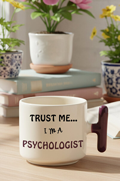 giftkonsept Trust Me I'M a Psychologist Printed Psychologist Gift Lilac T-Han...