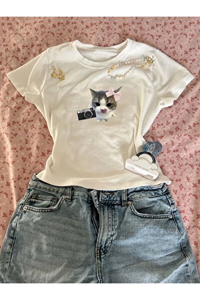 Toum Belt Boy Cute Camera Cat Cropped Bluz