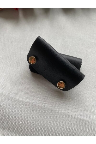 Sultan Troklü Leather Magnetized Closures