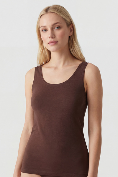 TÜREN 953 Дамска тениска с дебели презрамки от ликра