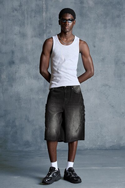 Bershka Yamalı baggy fit bermuda