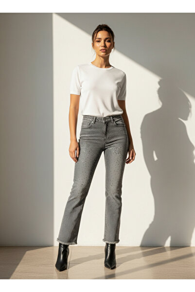 VETTA Denim Ekstra Likralı Taş İşlemeli Boru Paça Pantolon 7396