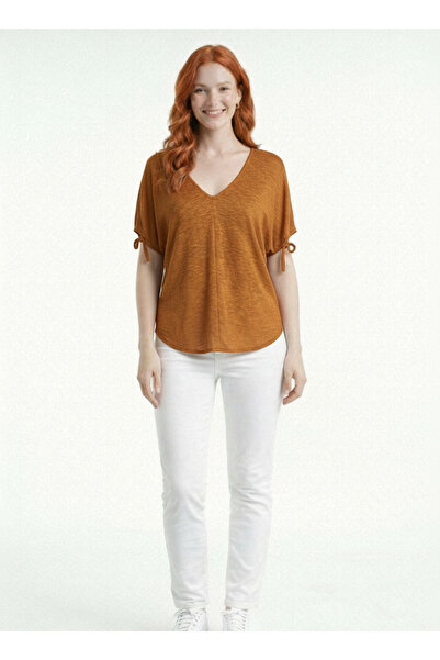 Neden Tekstil بلوزة نسائية برتقالية اللون بياقة على شكل حرف V وأكمام قصيرة وق...